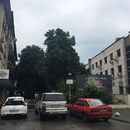 Luxury In * Πάζαρτζικ